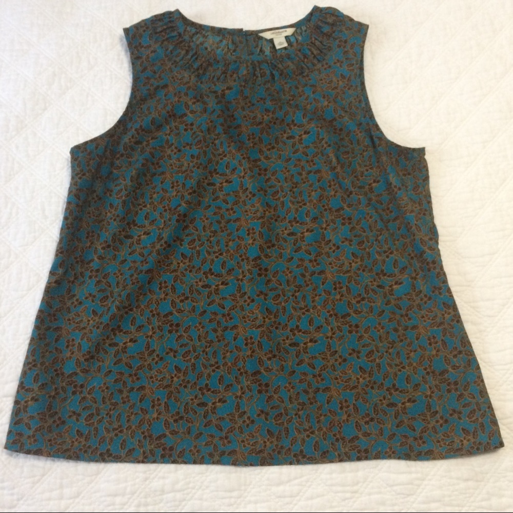 Liz Claiborne dark floral sleeveless blouse